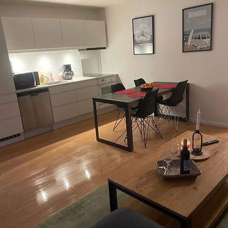 2 Bedroom Apartment Near The Sea Tisvildeleje Esterno foto